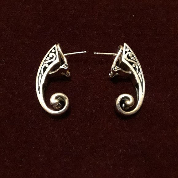 Hand Crafted Jewelry - Solid 925 Sterling Silver Scroll Earrings